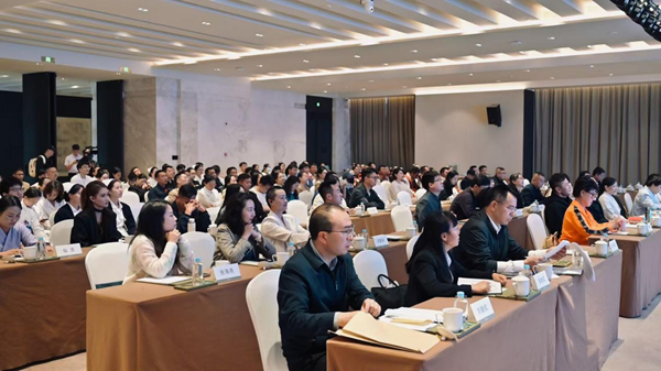 90b3ffe7-4bef-4ffe-84c3-74ecce7892d2